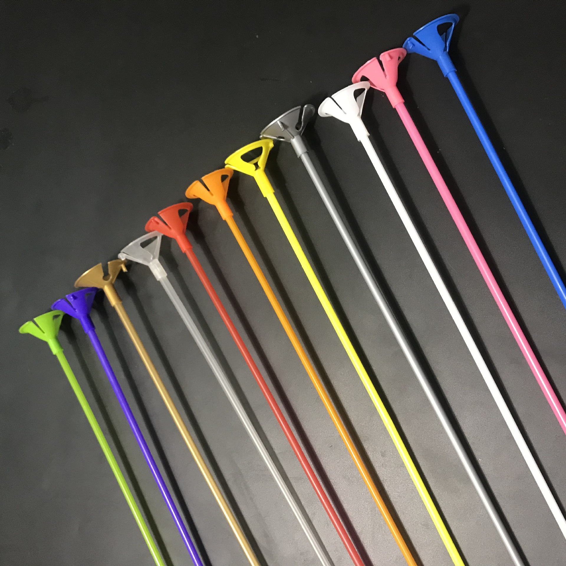 Apakah sifat kayu plastik belon?